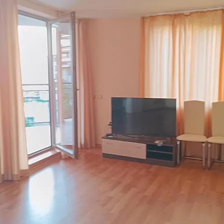 One-bedroom A 304 Nestinarka-tsarevo Apartamento *